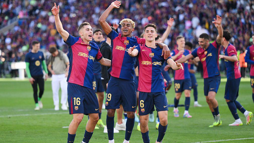 Barcelona – Từ tiki-taka huy hoàng đến công cuộc phục hưng