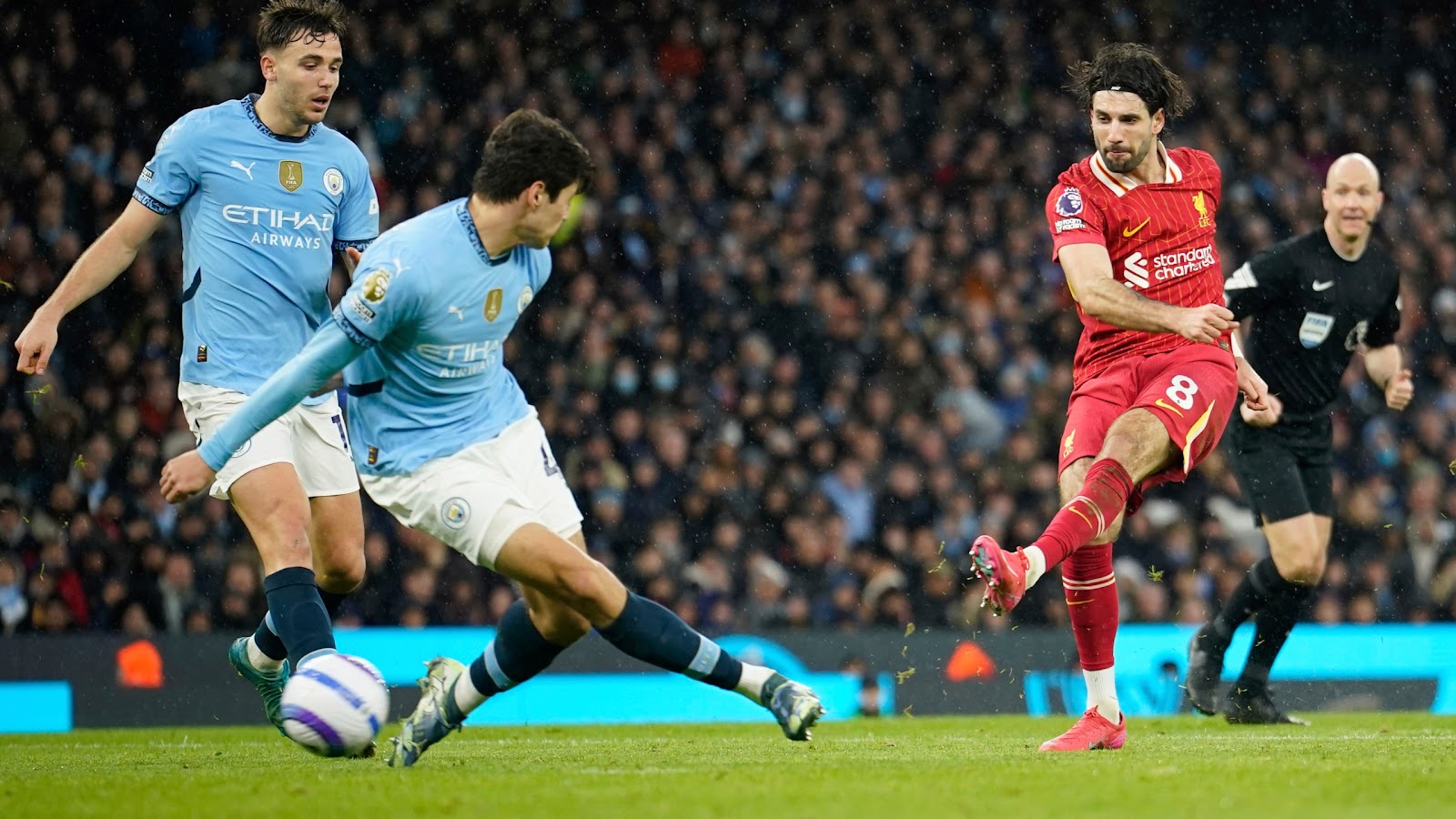 Premier League – Giải đấu hấp dẫn và khốc liệt nhất hành tinh