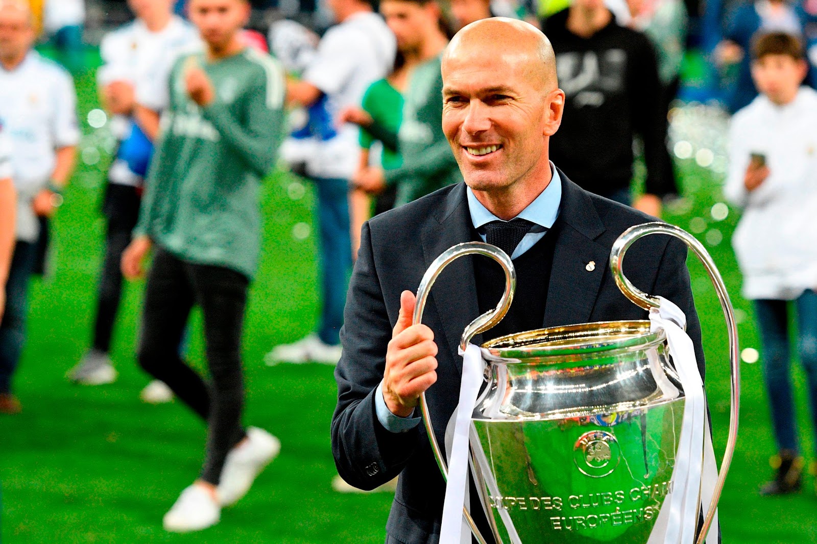 Zinedine Zidane – Sự nghiệp HLV đầy danh hiệu dù bắt đầu muộn